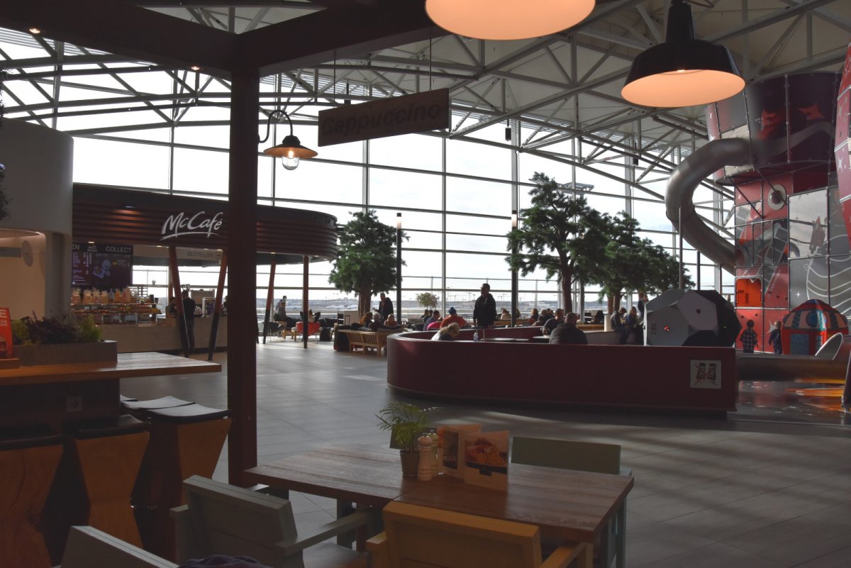Flughafen Frankfurt, Terminal 2